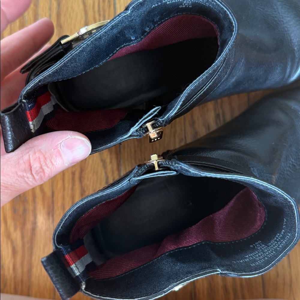 Tommy Hilfiger Black Ankle Boots with Gold Accents 8 - Picture 9 of 10